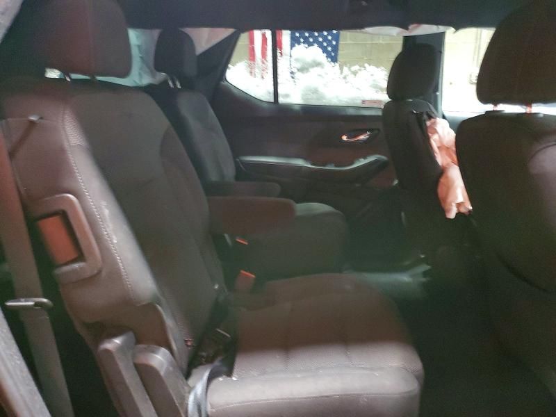 2023 Chevrolet Traverse lt