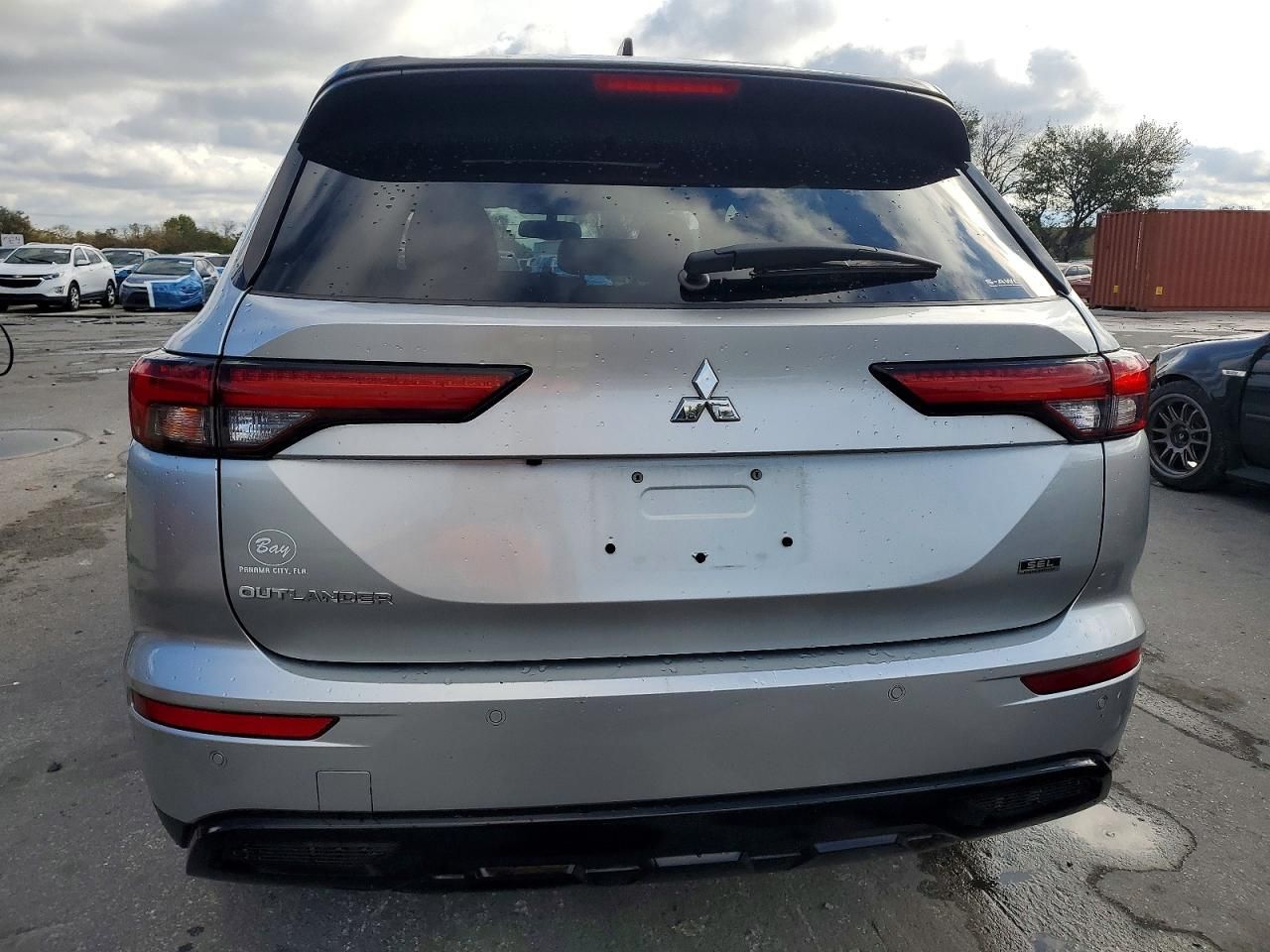 2024 Mitsubishi Outlander sel