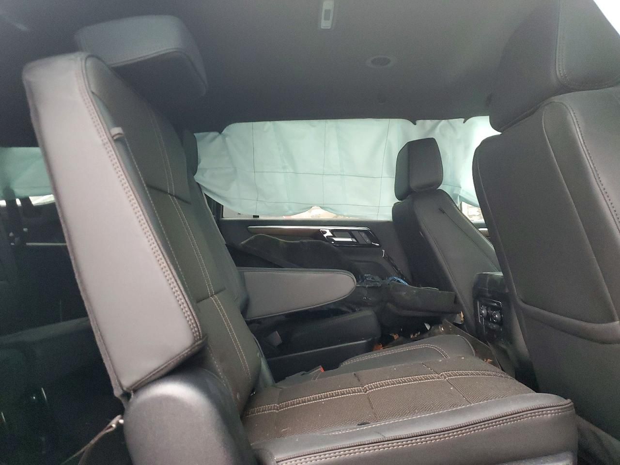 2025 Chevrolet Suburban K1500 High Country