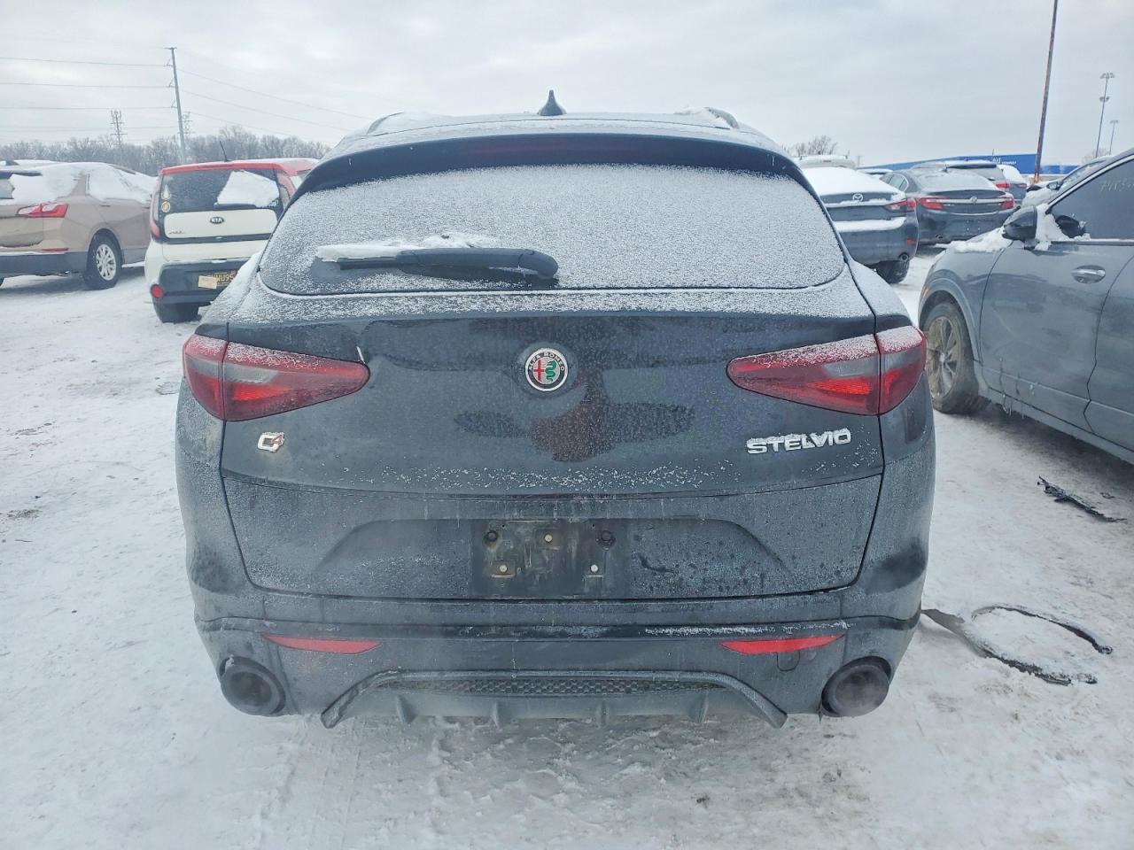 2023 Alfa Romeo Stelvio ti