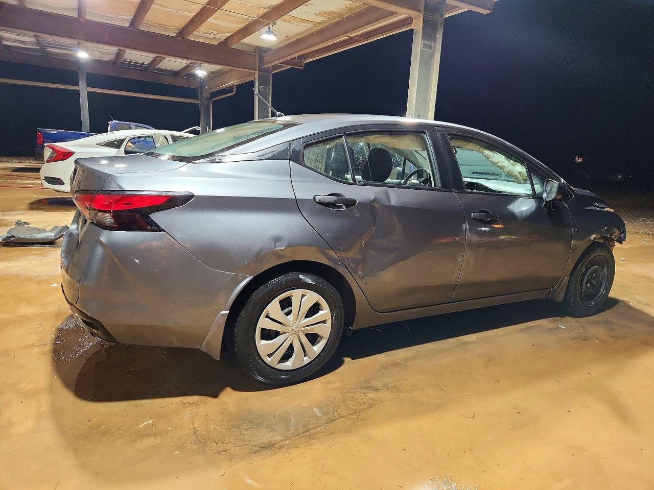2021 Nissan Versa s