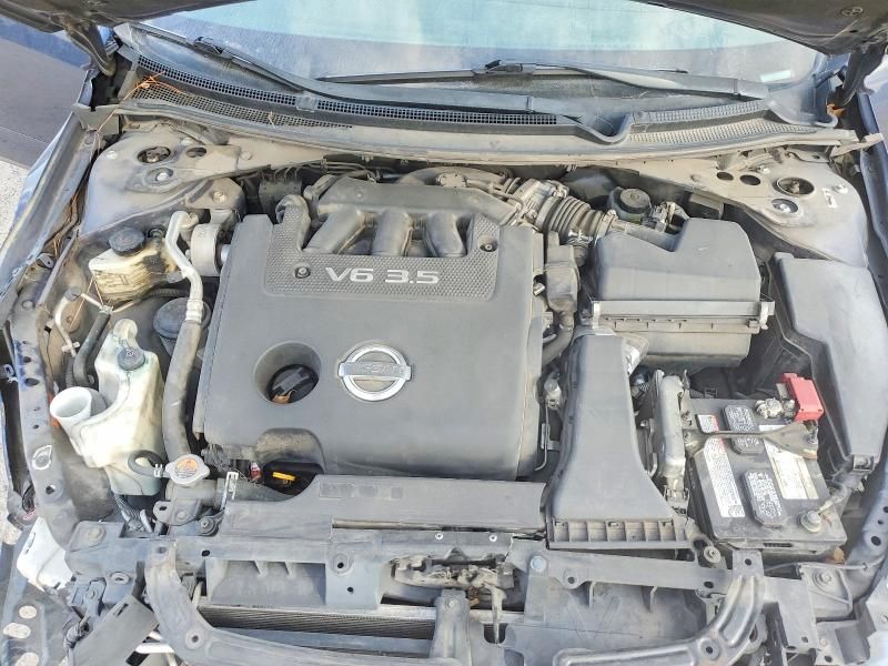 2011 Nissan Altima sr