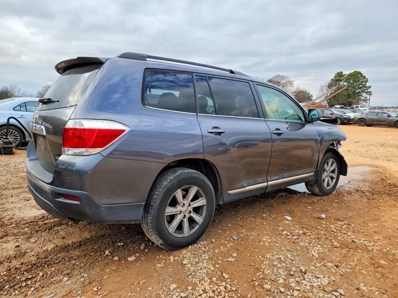 2013 Toyota Highlander Base
