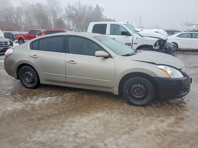 2012 Nissan Altima Base