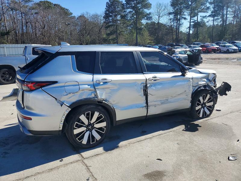 2025 Mitsubishi Outlander se