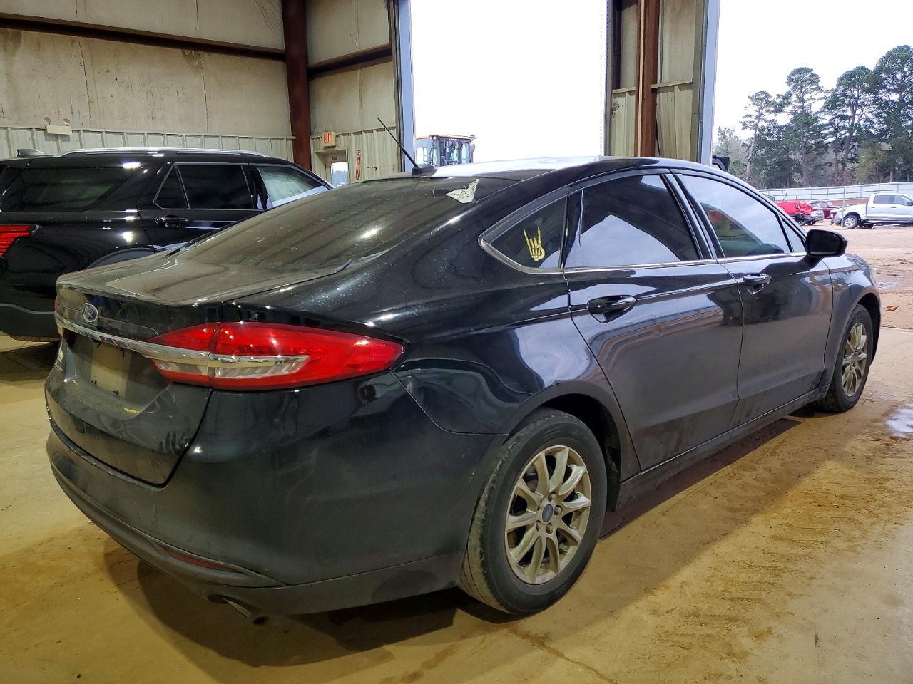 2017 Ford Fusion s