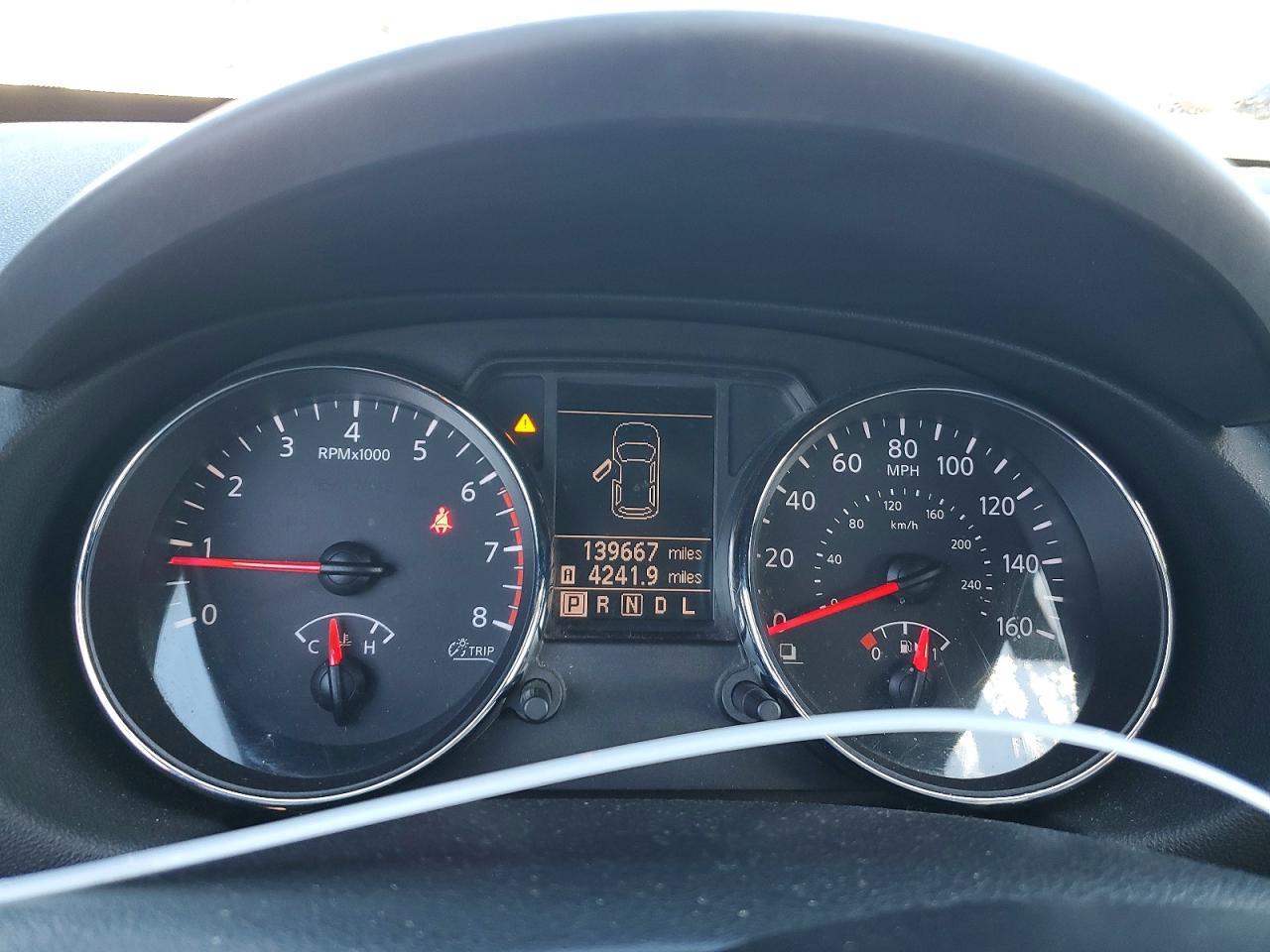 2011 Nissan Rogue s