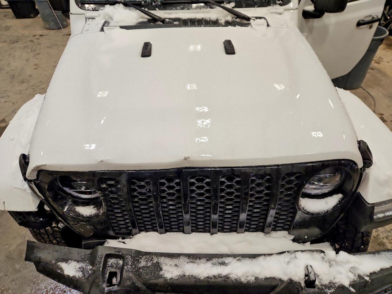 2023 Jeep Gladiator Sport