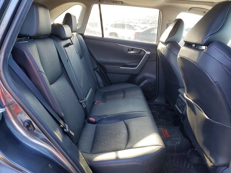 2020 Toyota Rav4 Adventure