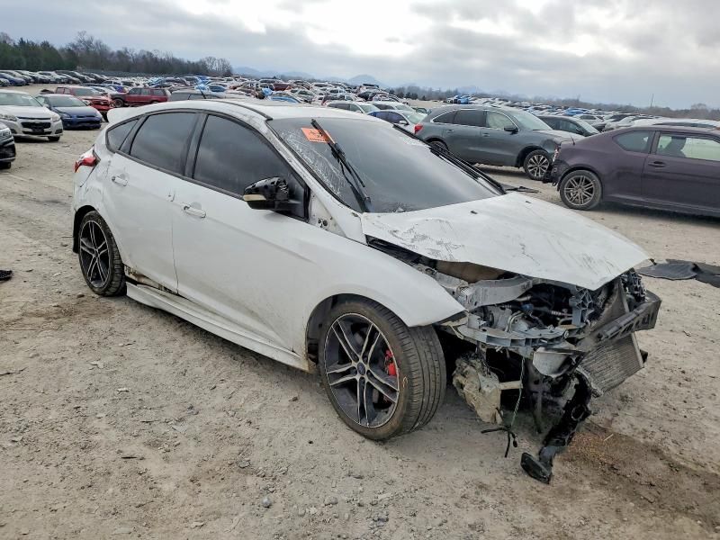 2015 Ford Focus st
