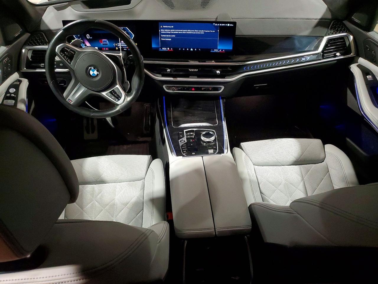 2024 BMW X7 Xdrive40i