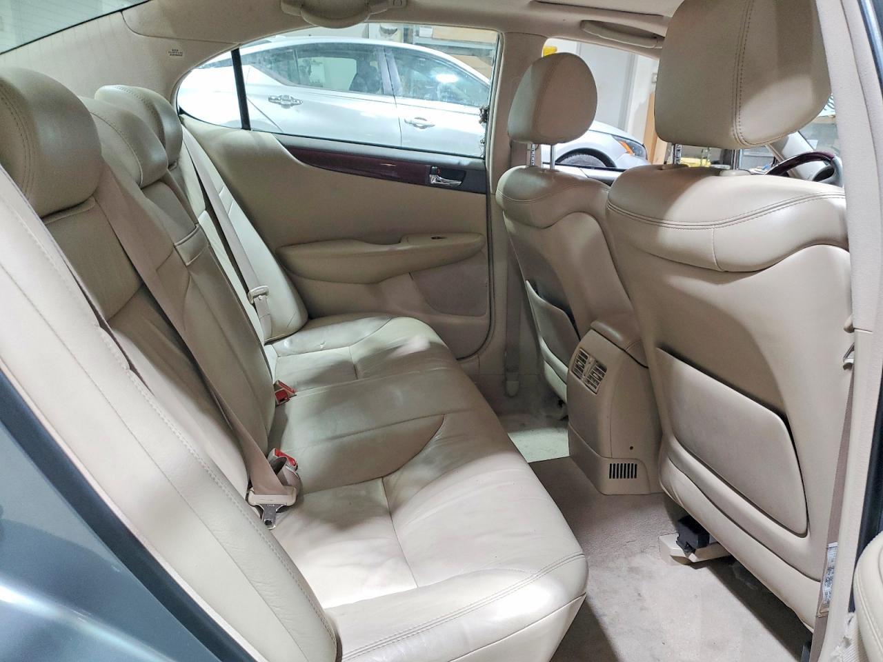 2004 Lexus Es 330 Base