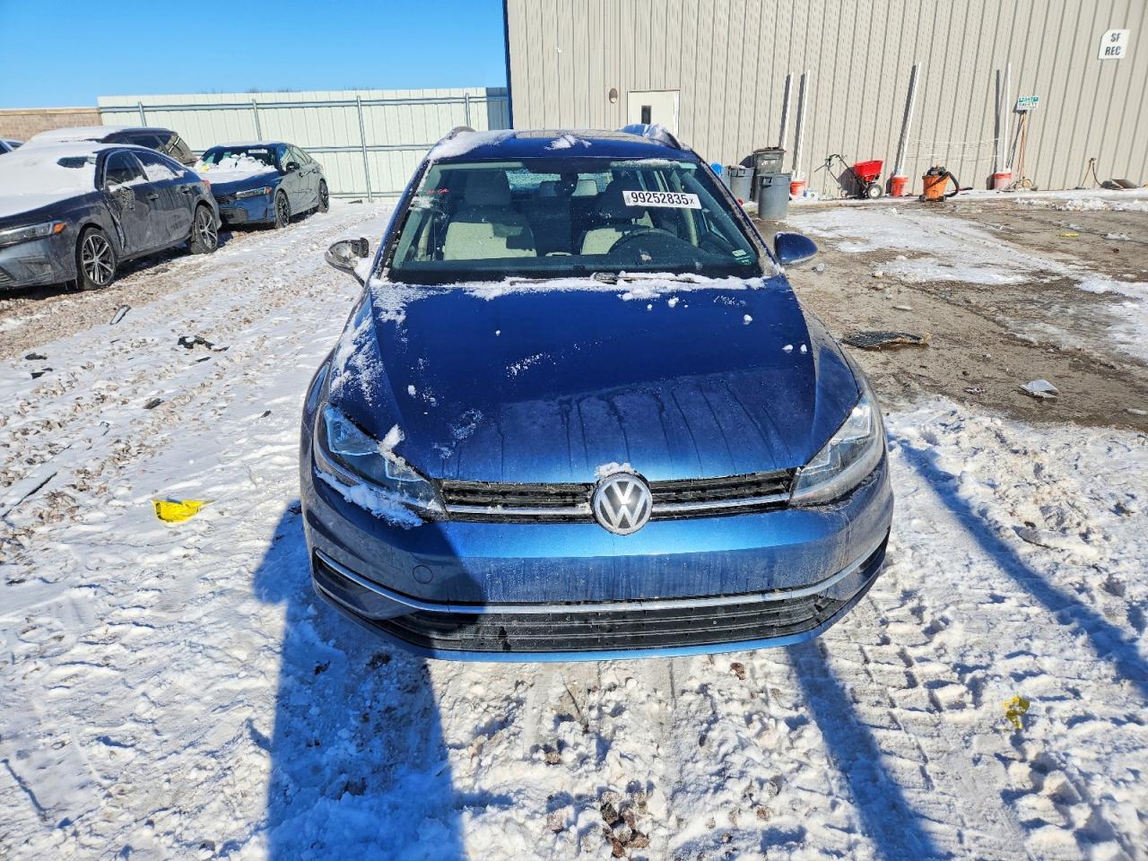 2018 Volkswagen Golf Sportwagen s