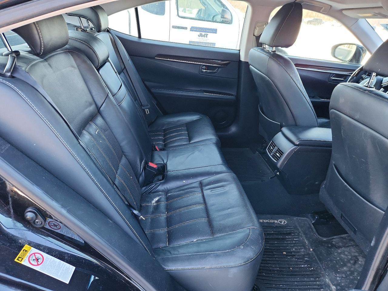 2016 Lexus Es 300h