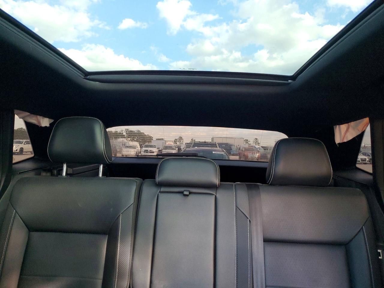 2023 Volkswagen Atlas Cross Sport se