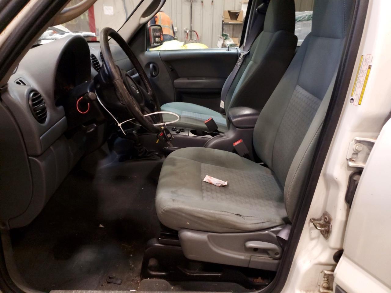 2005 Jeep Liberty Sport