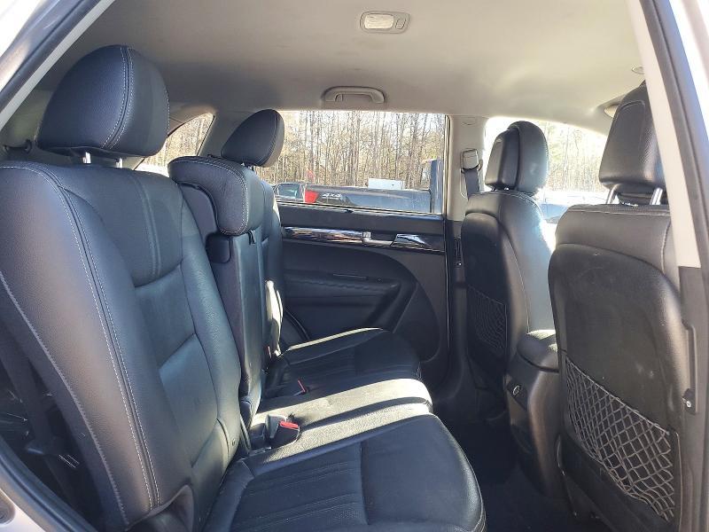 2014 KIA Sorento lx