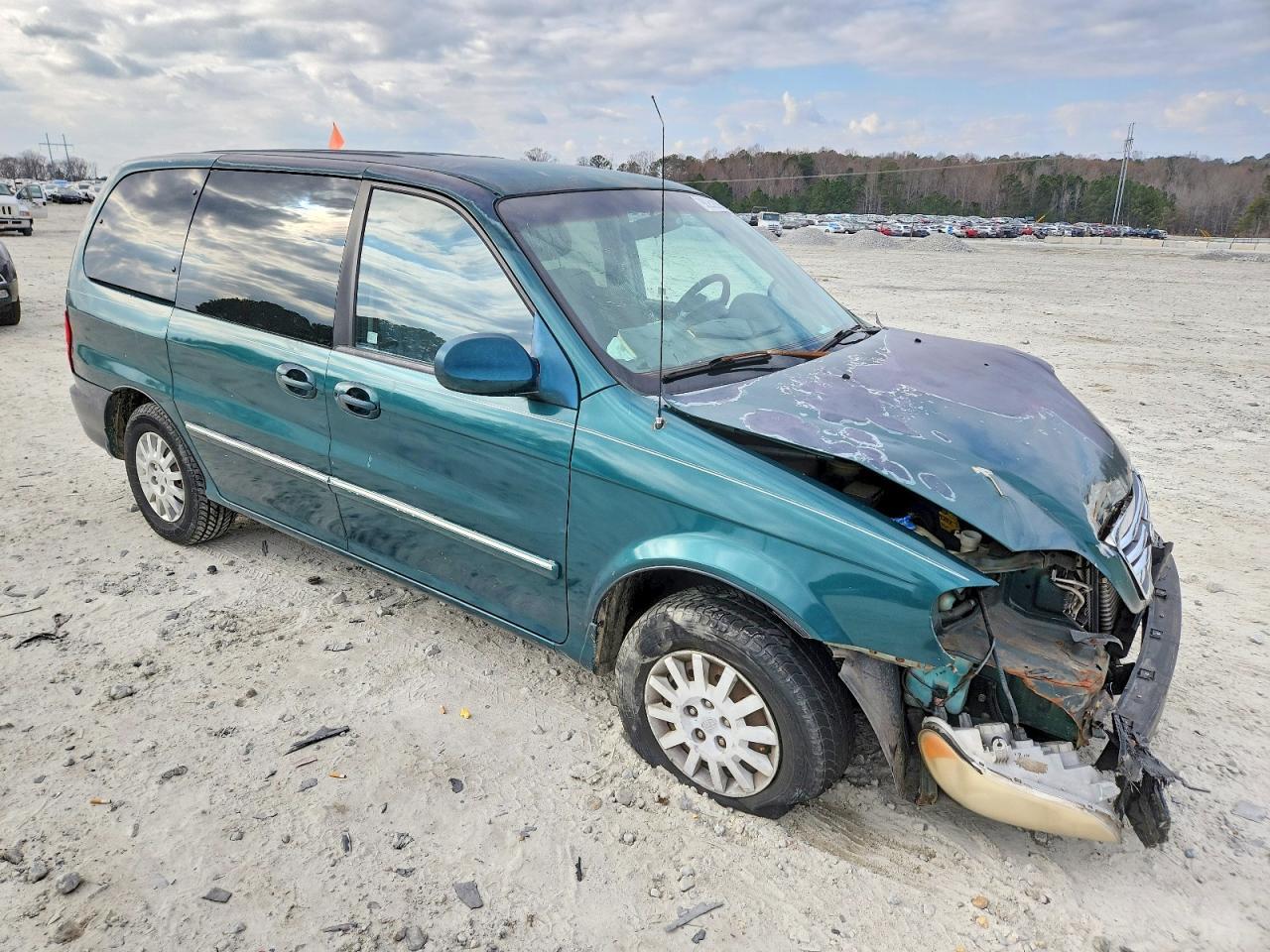 2003 KIA Sedona ex