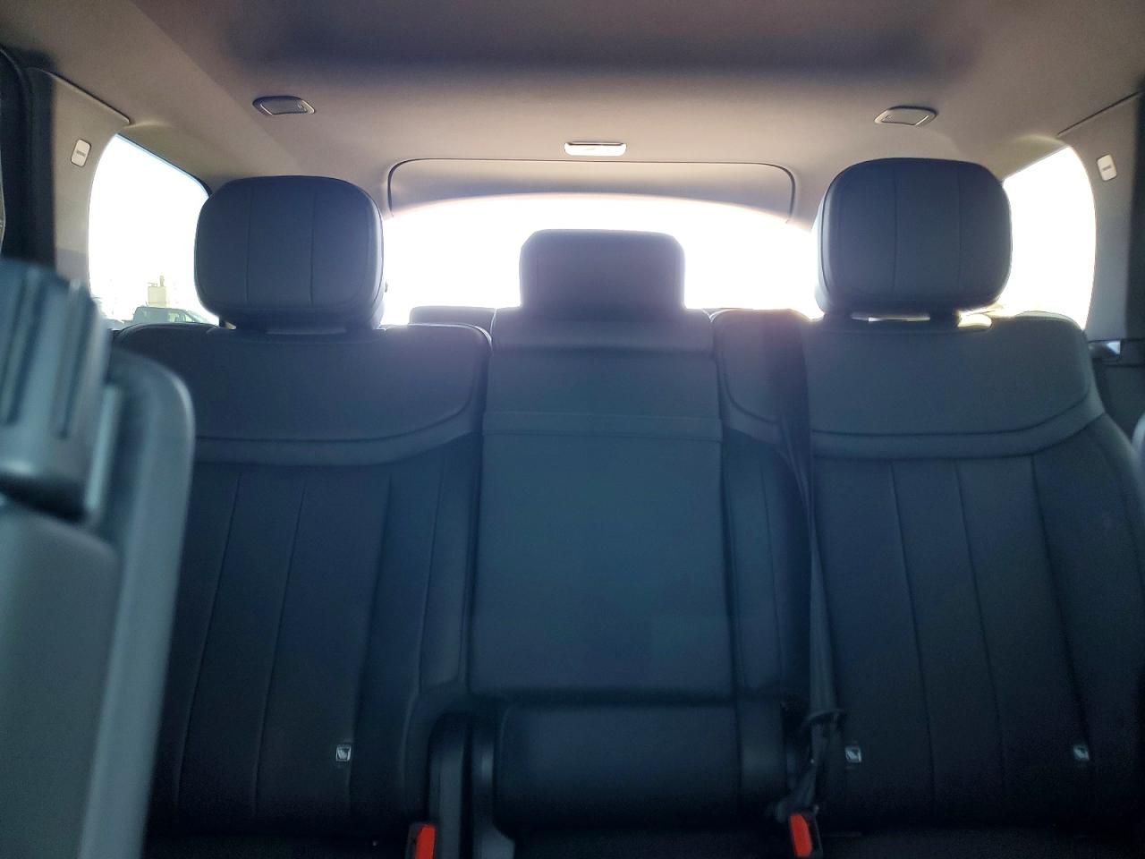 2025 Land Rover Range Rover se