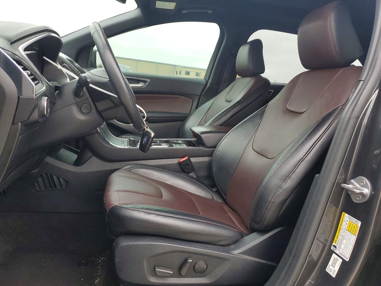 2020 Ford Edge Titanium