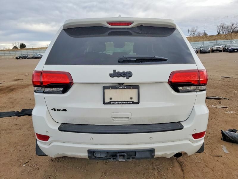 2020 Jeep Grand Cherokee Laredo