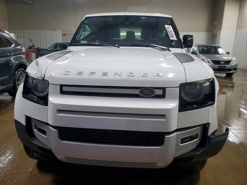 2025 Land Rover Defender 90 s
