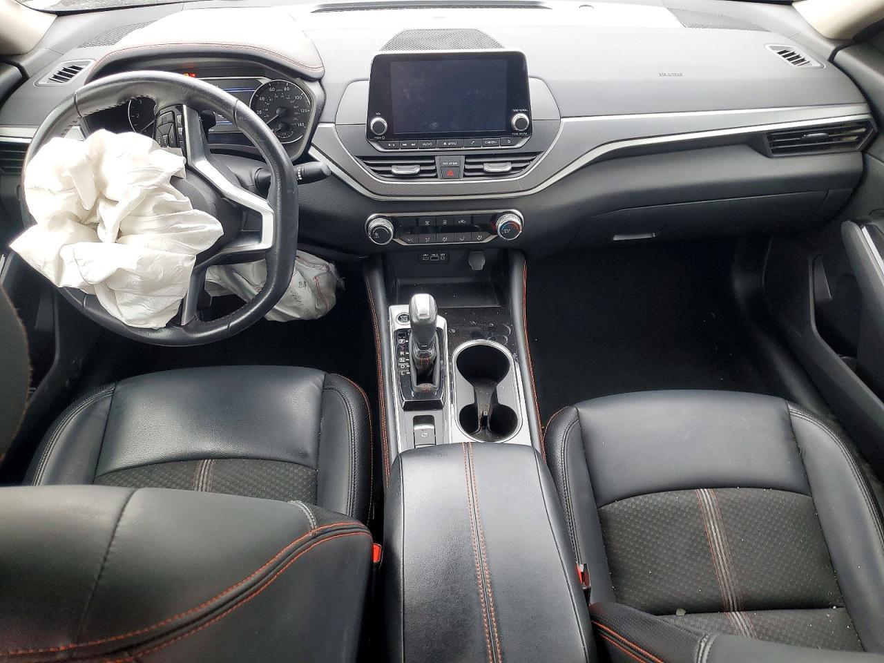 2024 Nissan Altima sr