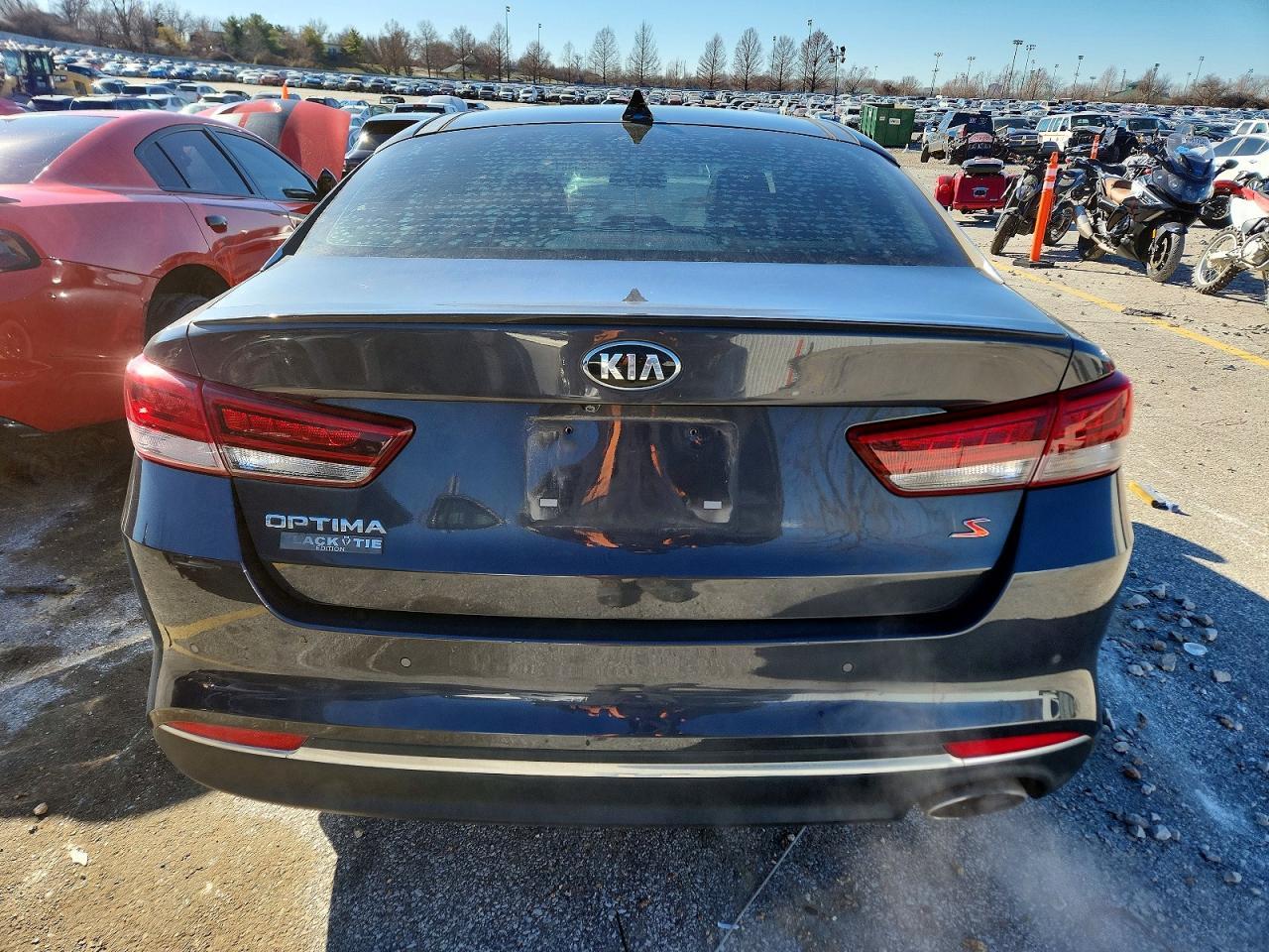 2018 KIA Optima s