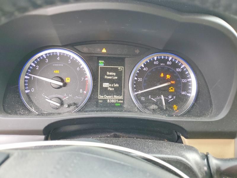 2018 Toyota Highlander se