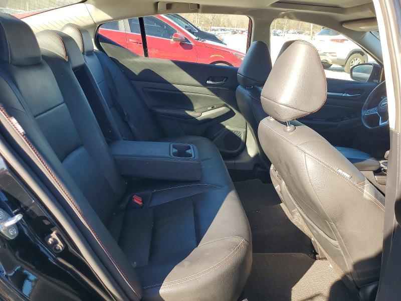 2024 Nissan Altima sr