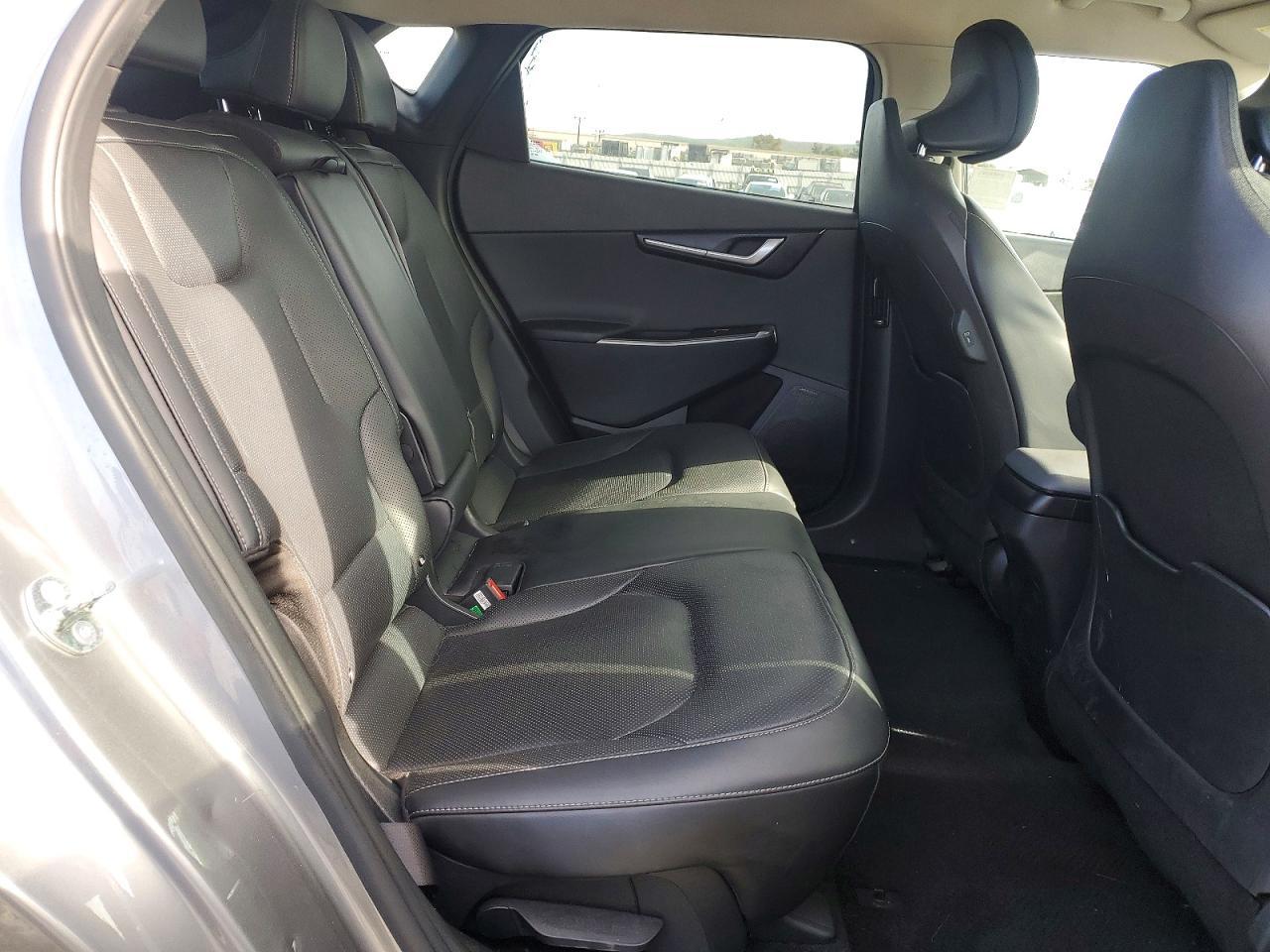 2023 KIA EV6 Wind