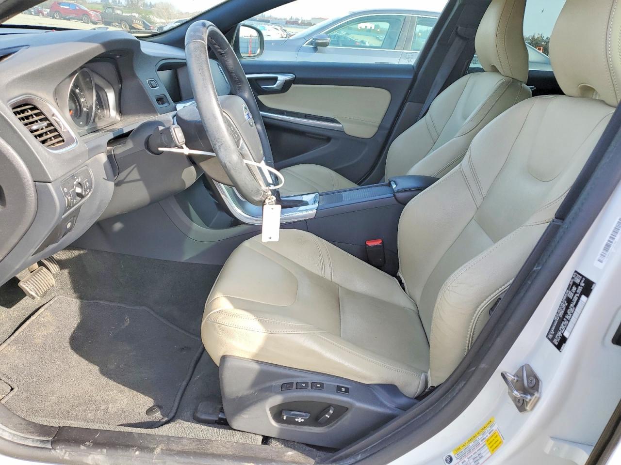 2017 Volvo V60 T5 Premier