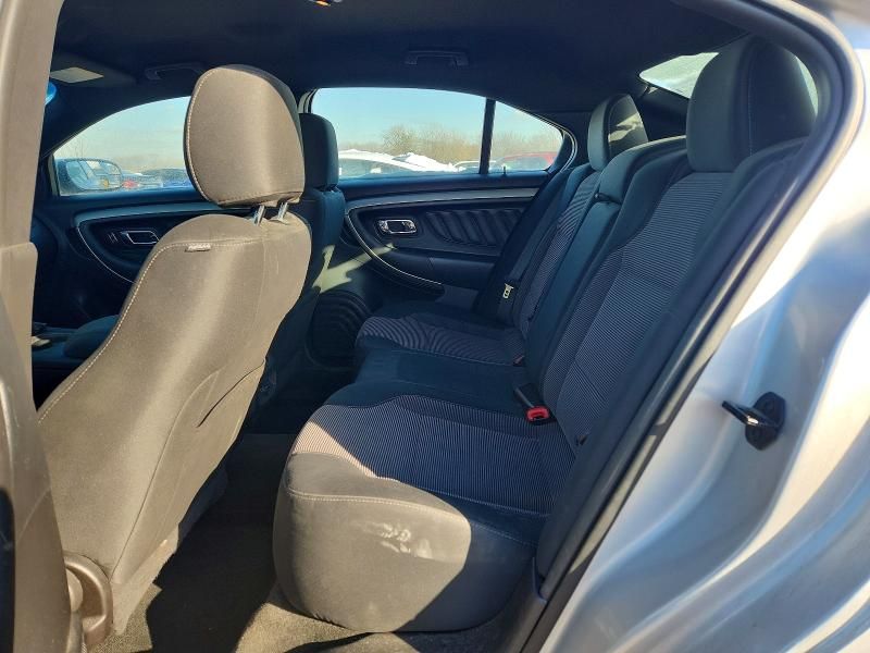 2018 Ford Taurus sel