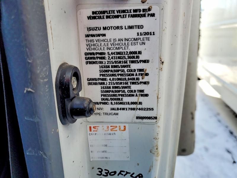 2011 Isuzu Npr hd box Truck