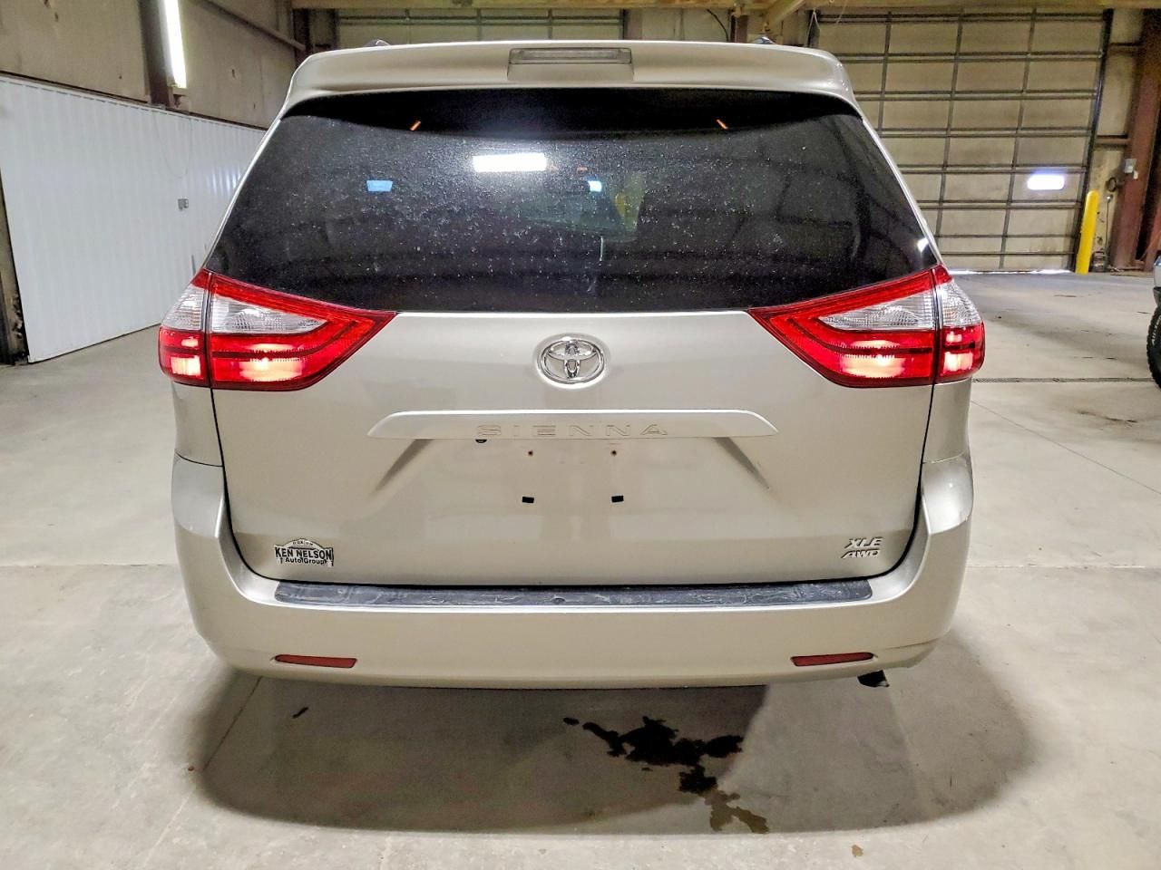 2015 Toyota Sienna xle