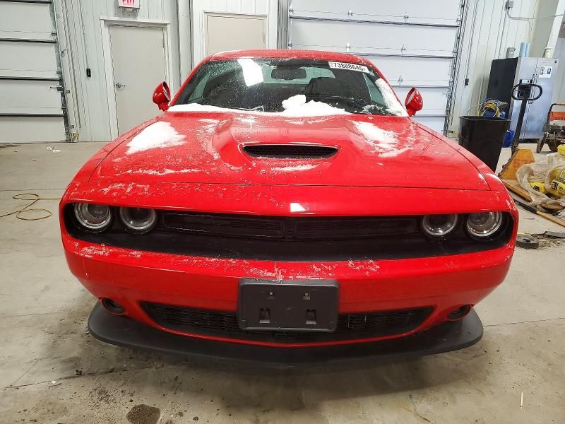 2022 Dodge Challenger gt