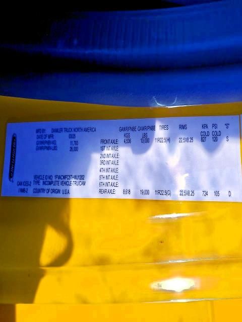 2026 Freightliner Business Class M2 box Truck