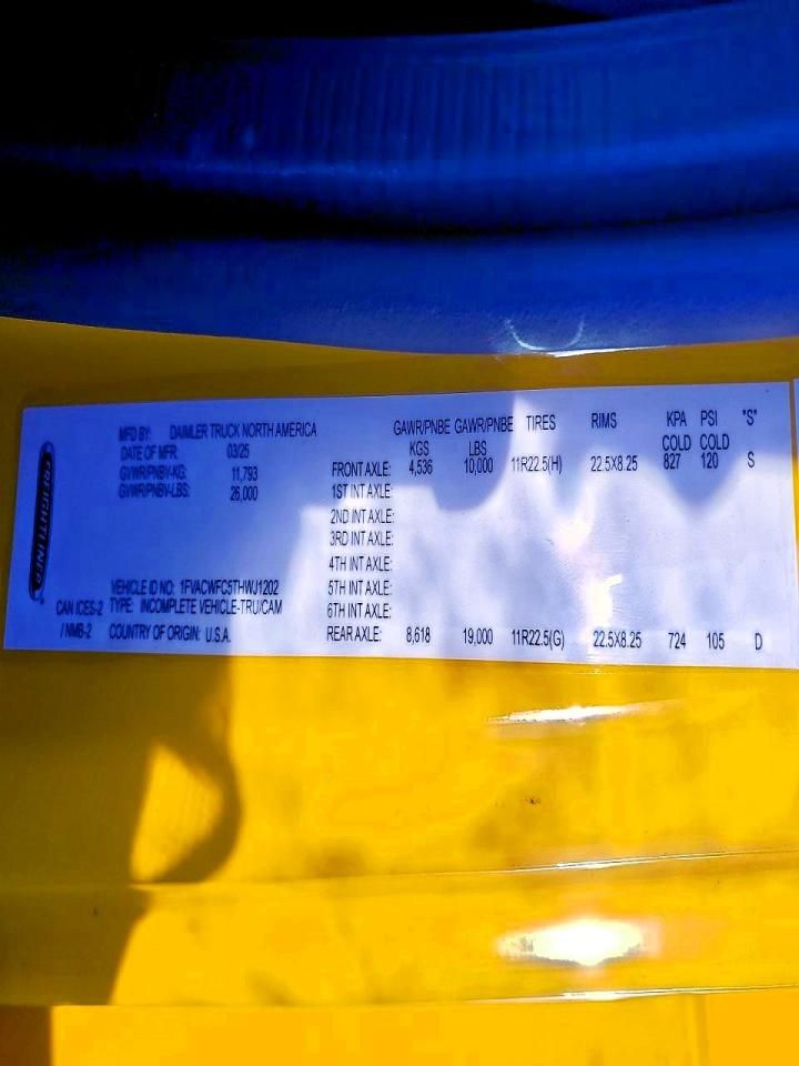 2026 Freightliner Business Class M2 box Truck