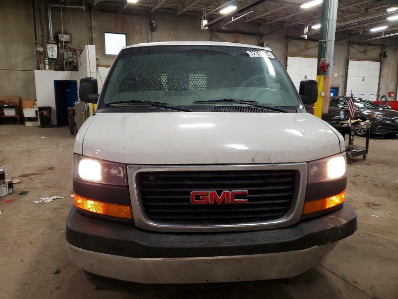 2017 GMC Savana G2500
