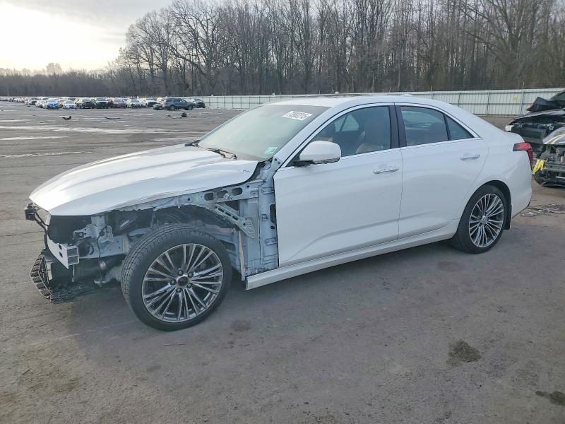 2023 Cadillac CT4 Premium Luxury