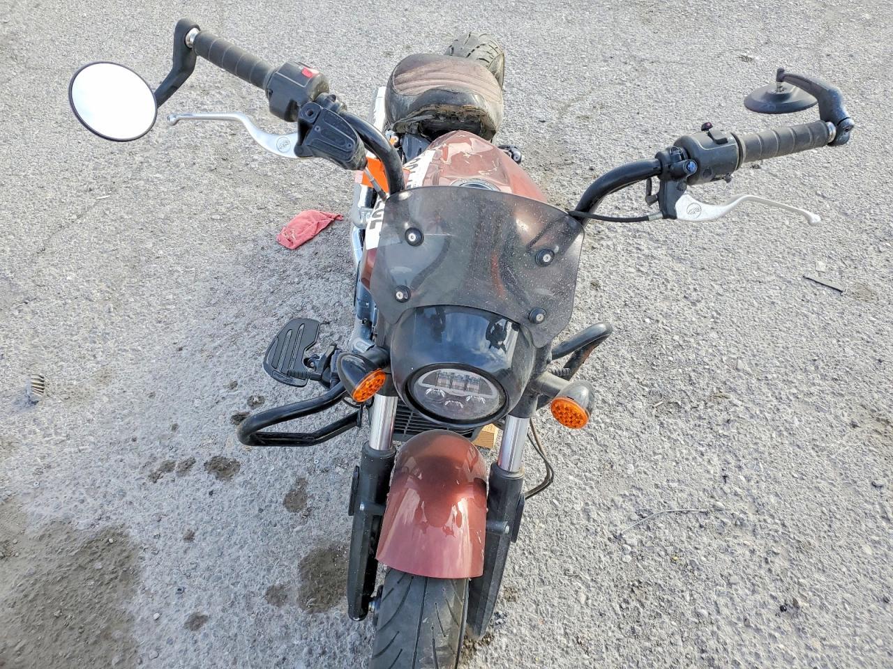 2020 Indian Motorcycle Co. Scout Bobber Authentic ABS