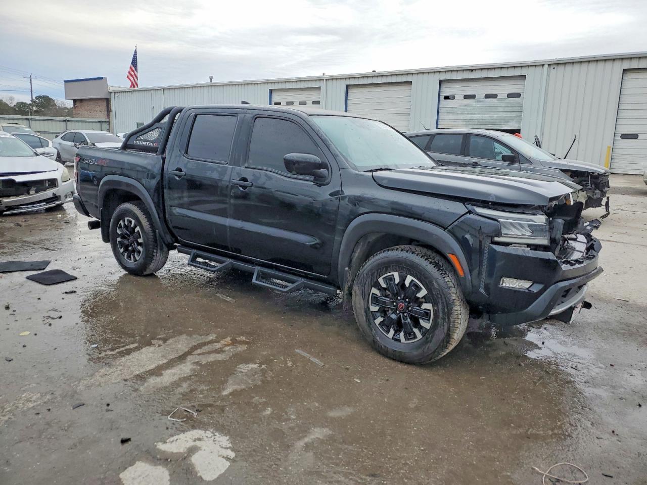 2022 Nissan Frontier s