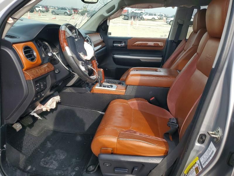 2014 Toyota Tundra Crewmax Platinum