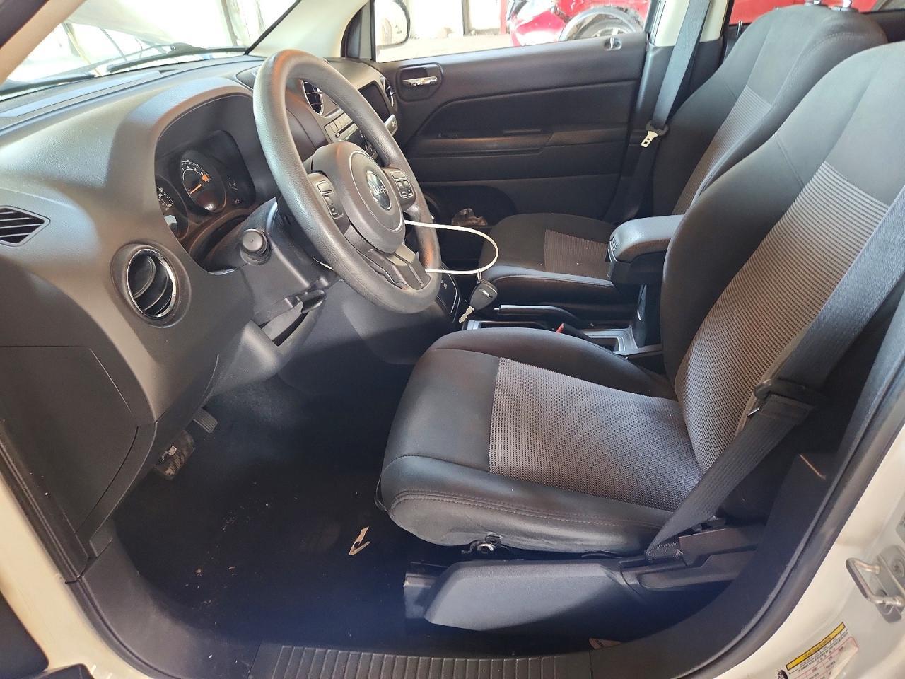 2015 Jeep Compass Sport