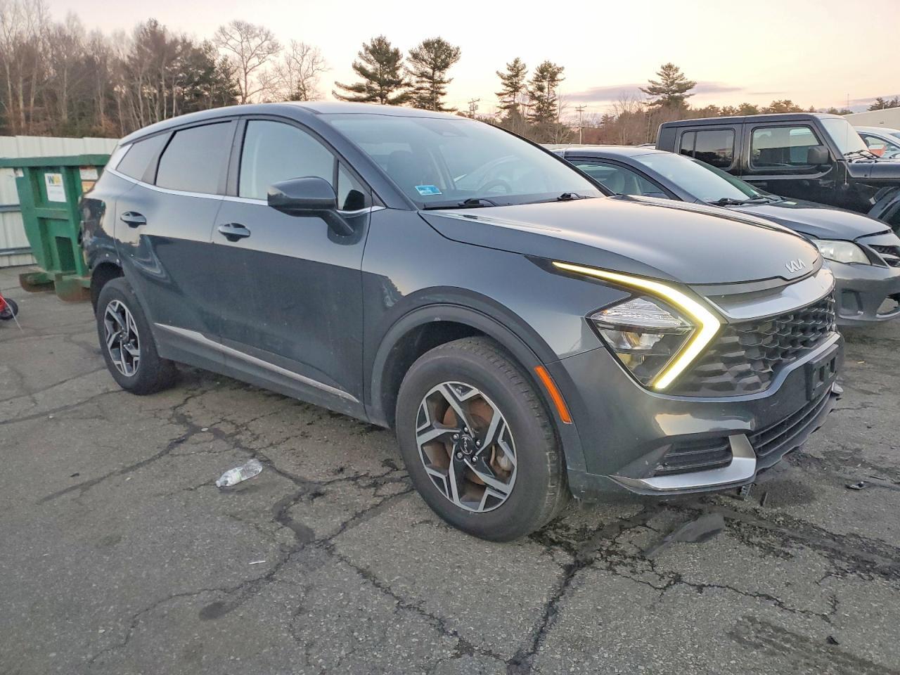2023 KIA Sportage lx