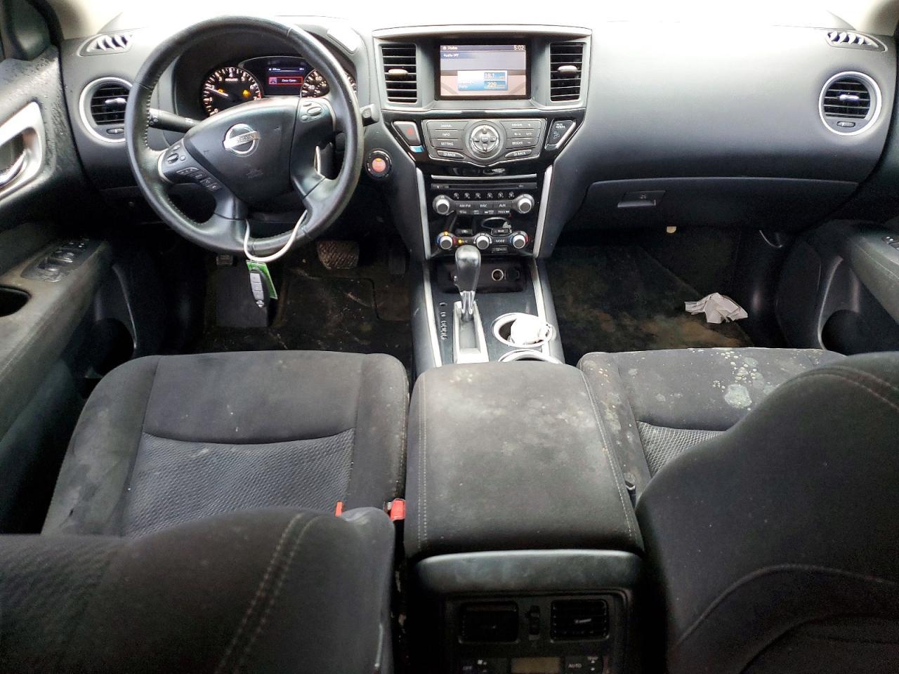 2014 Nissan Pathfinder s