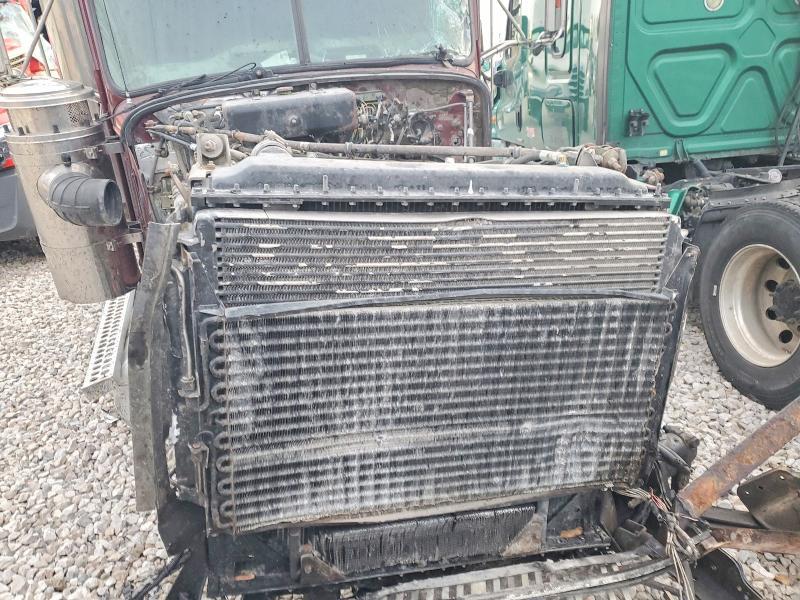 1998 Westenstar 1998 Western Star 4900 Semi Truck