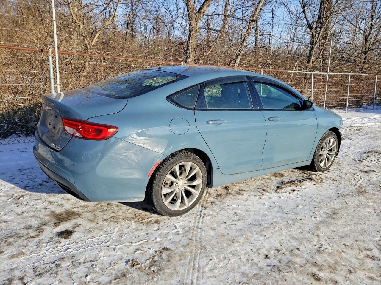 2015 Chrysler 200 s