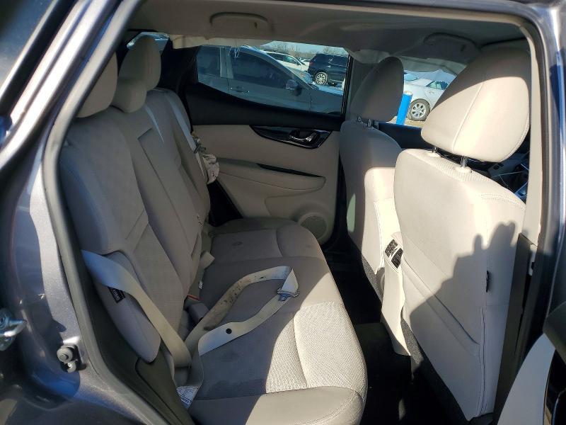 2020 Niss Rogue Sport sv