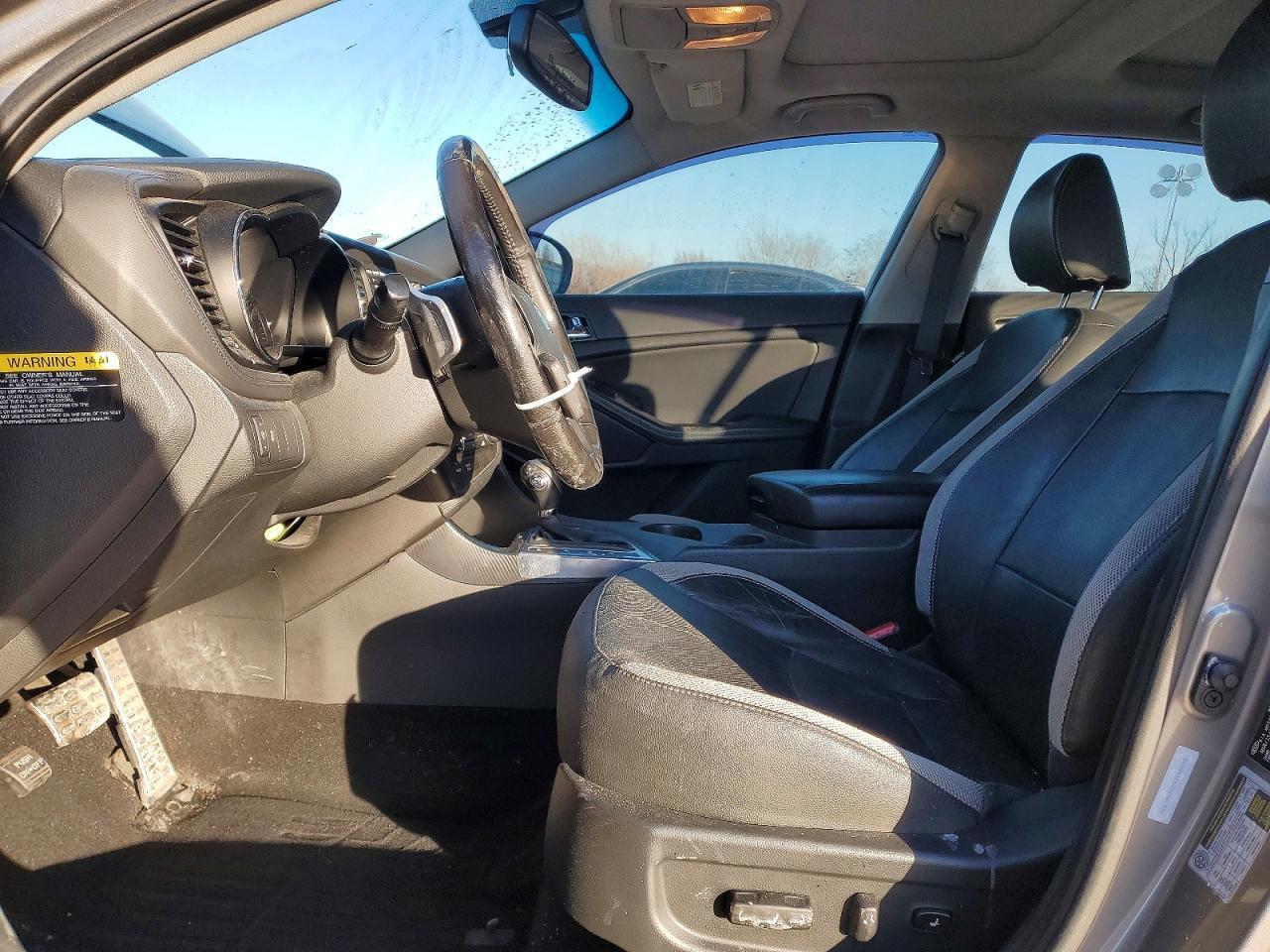 2012 KIA Optima sx